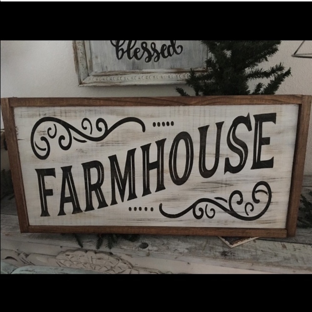 Farmhouse sign.